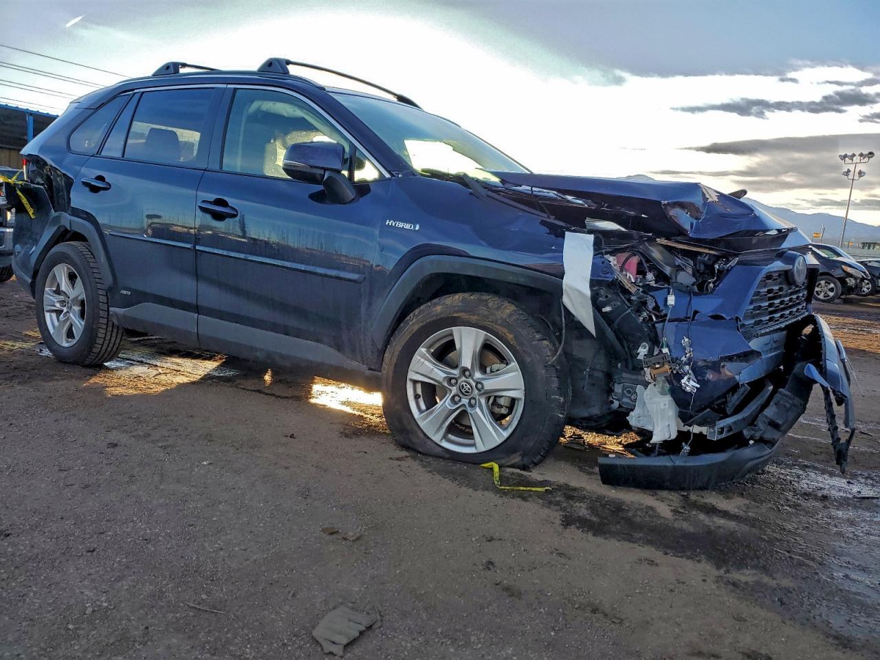 2020 Toyota Rav4 Xle - Image 4