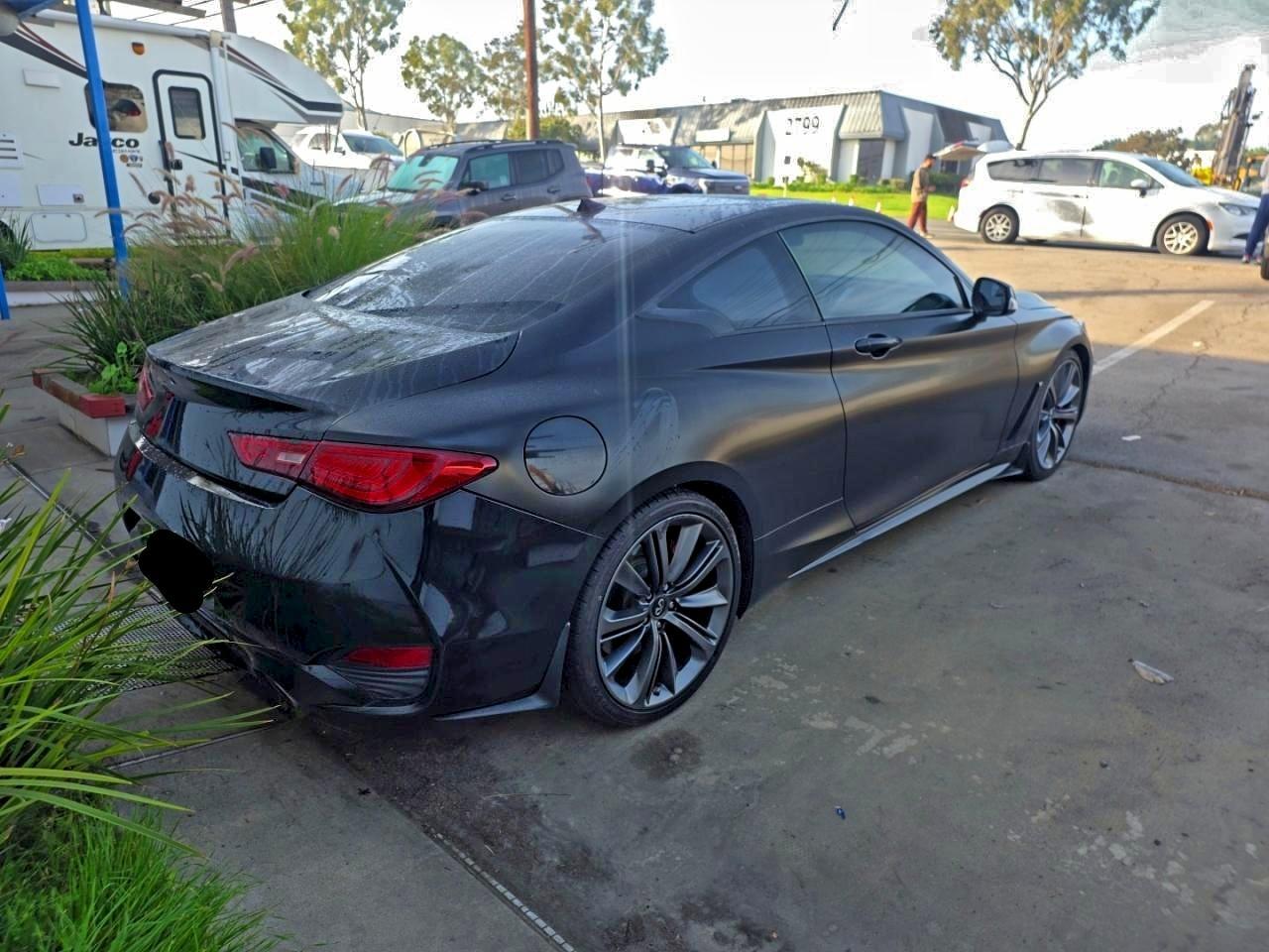 2018 Infiniti Q60 Red Sport 400 - Image 4