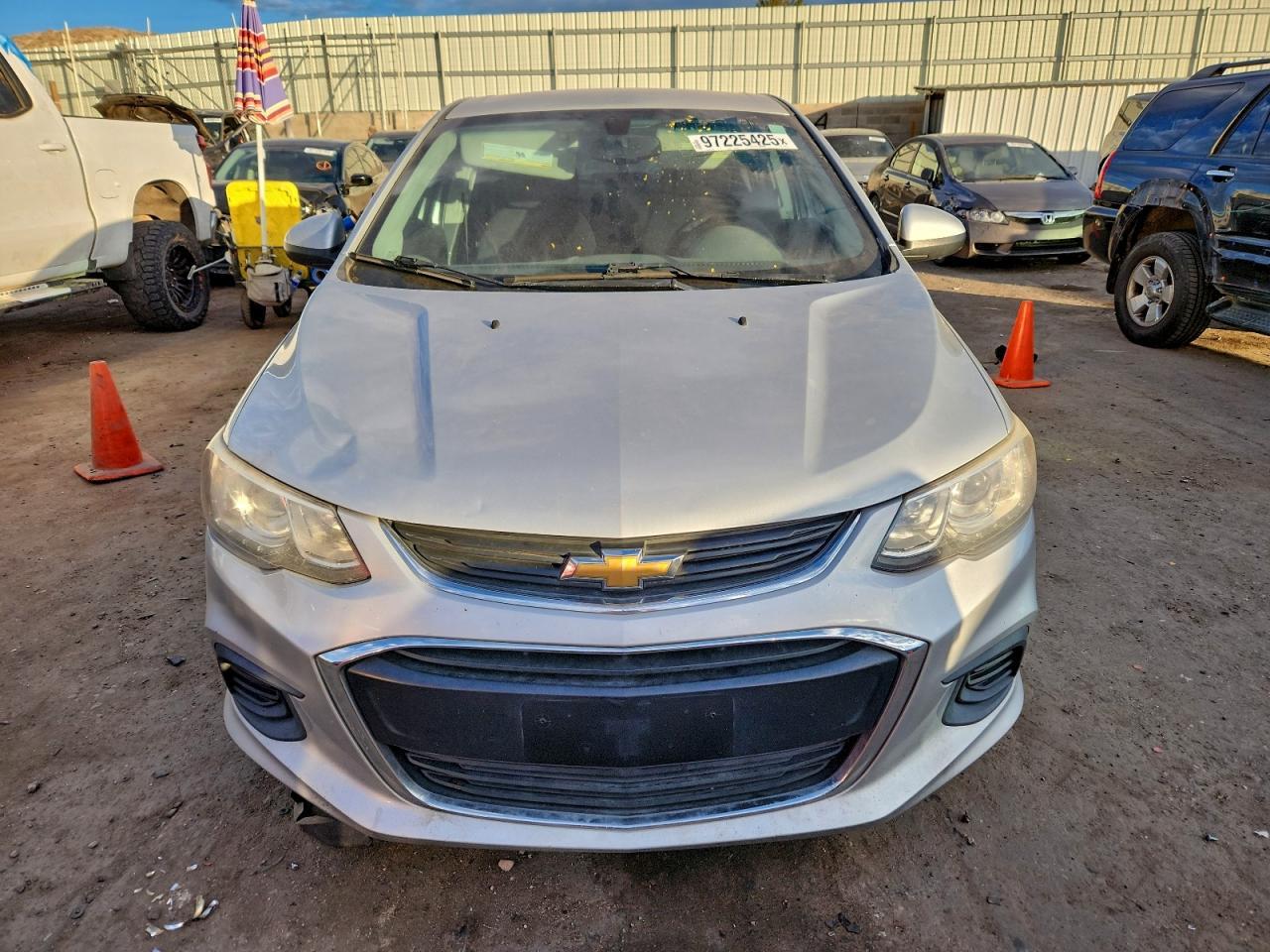 2017 Chevrolet Sonic Lt - Фото 5