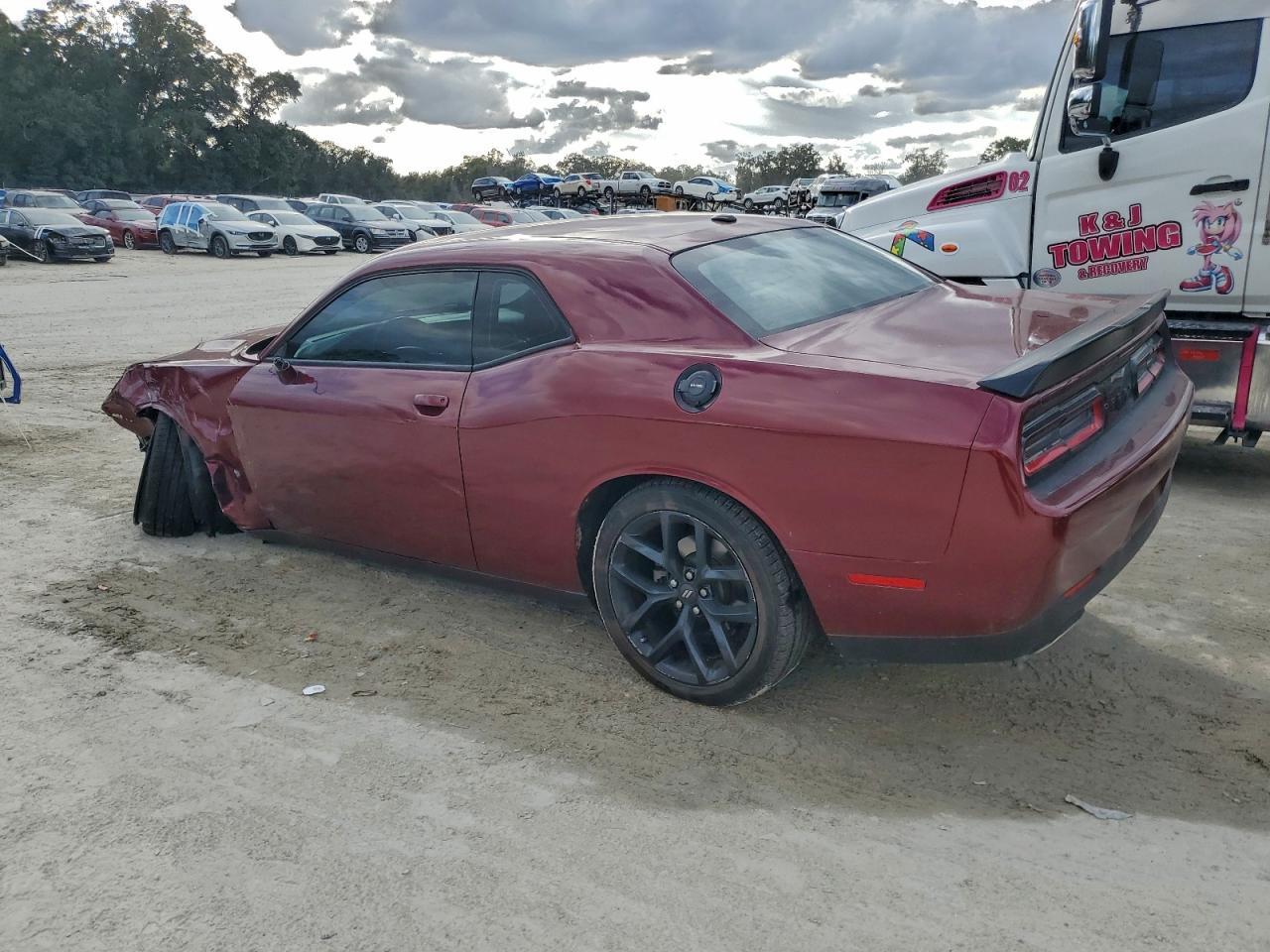 2021 Dodge Challenger Sxt - Image 2