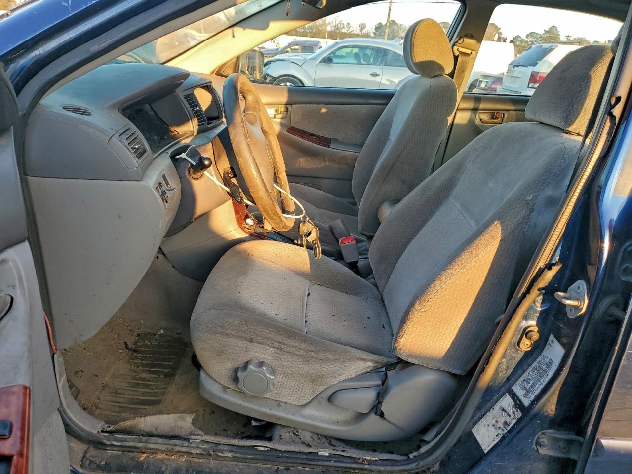 2005 Toyota Corolla - Фото 7