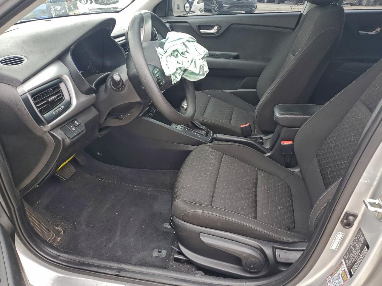 2020 Kia Rio Lx - Фото 7