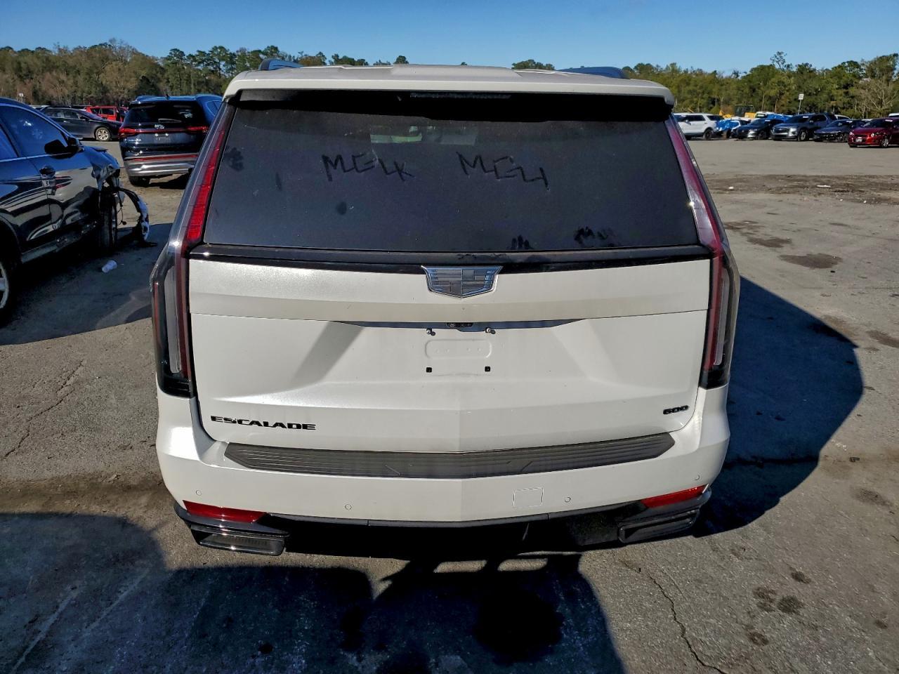 2024 Cadillac Escalade Esv Sport - Image 6