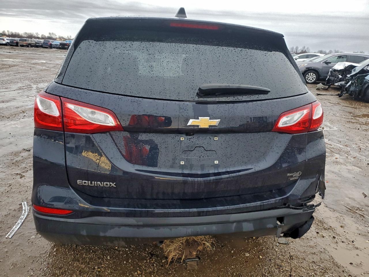 2020 Chevrolet Equinox Ls - Image 6