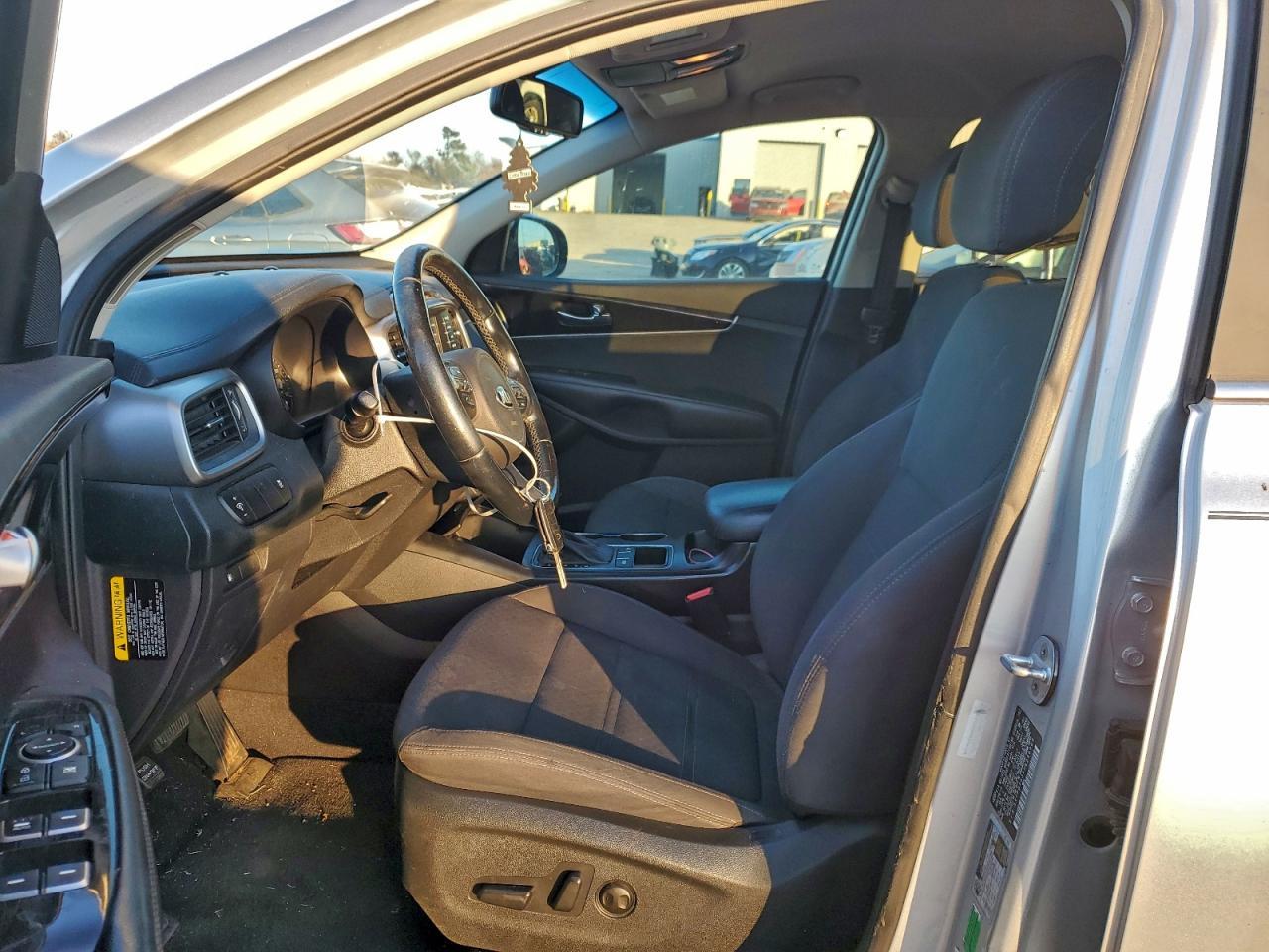 2017 Kia Sorento Lx - Фото 7