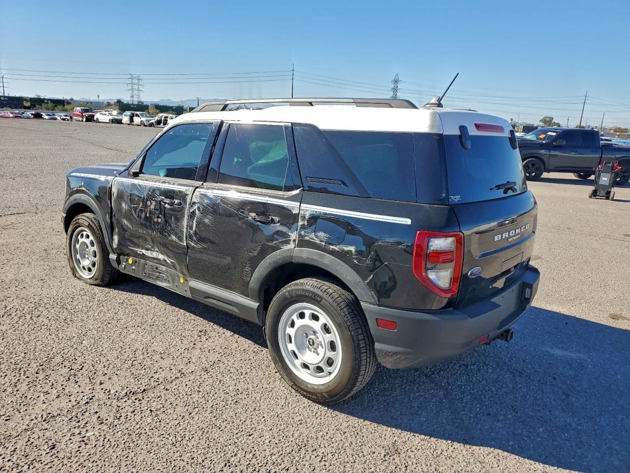 2023 Ford Bronco Sport Heritage - Фото 2