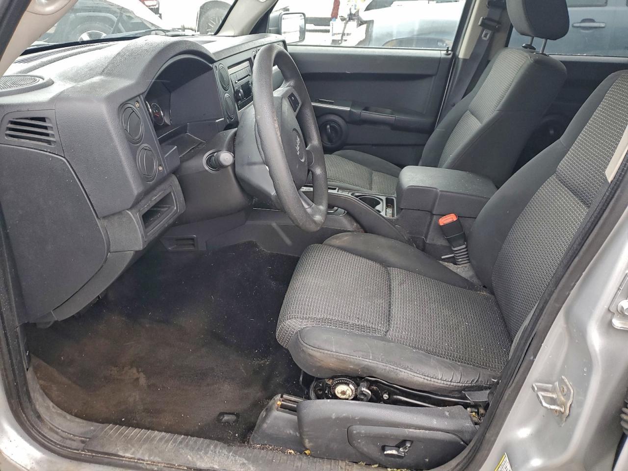 2008 Jeep Commander Sport - Фото 7