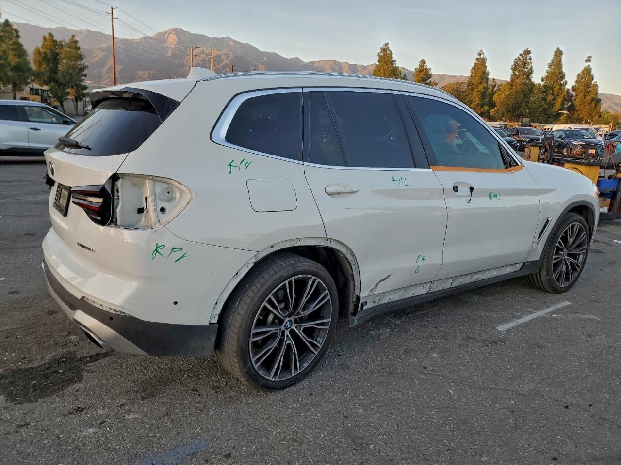 2023 BMW X3 Sdrive30I - Фото 3