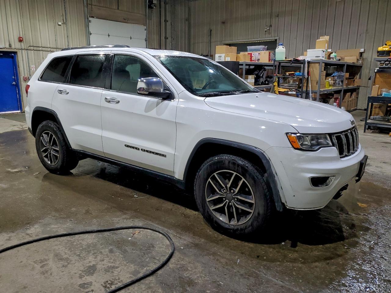 2019 Jeep Grand Cherokee Limited - Image 4