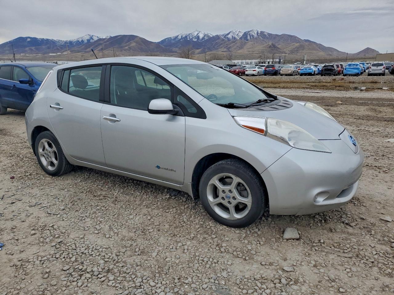 2014 Nissan Leaf S - Фото 4