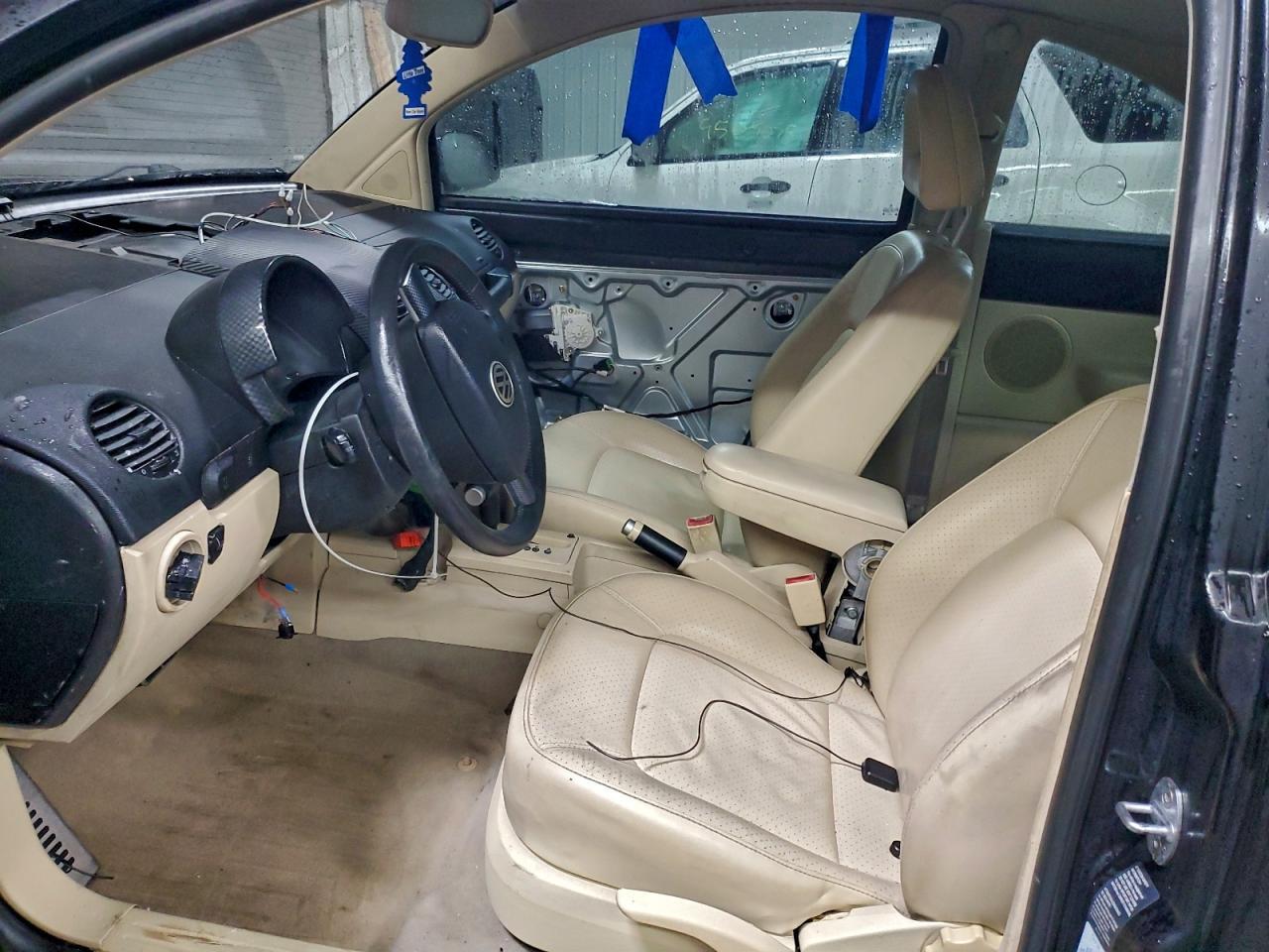 2001 Volkswagen New Beetle Glx - Фото 7