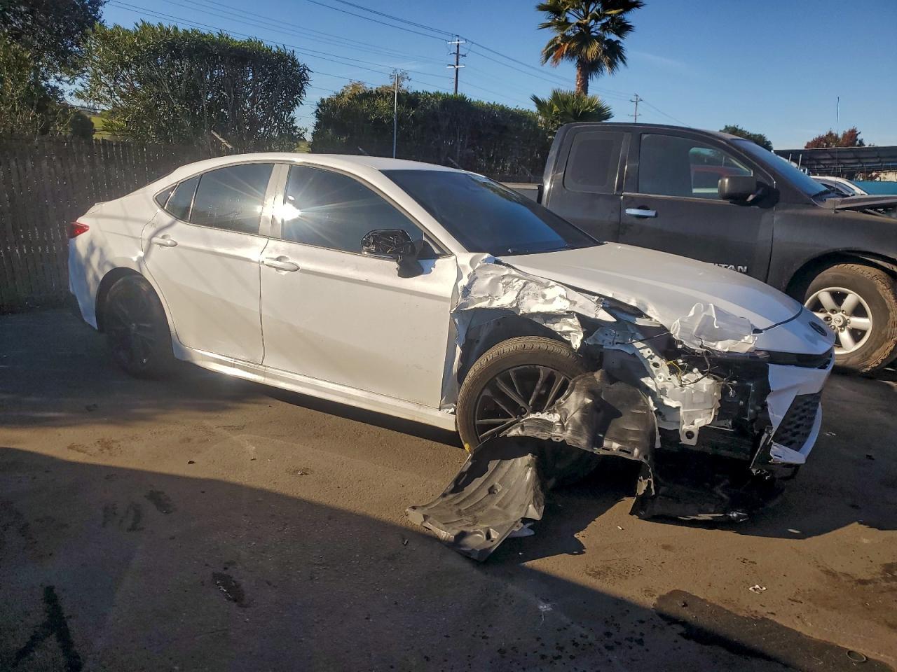 2025 Toyota Camry Xse - Фото 4