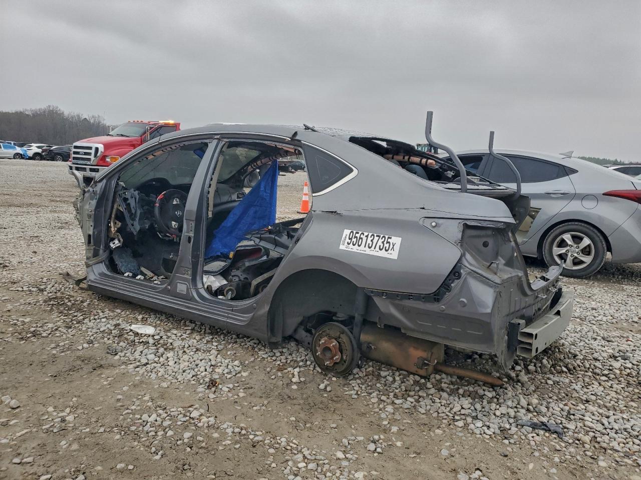 2019 Nissan Sentra S - Фото 2
