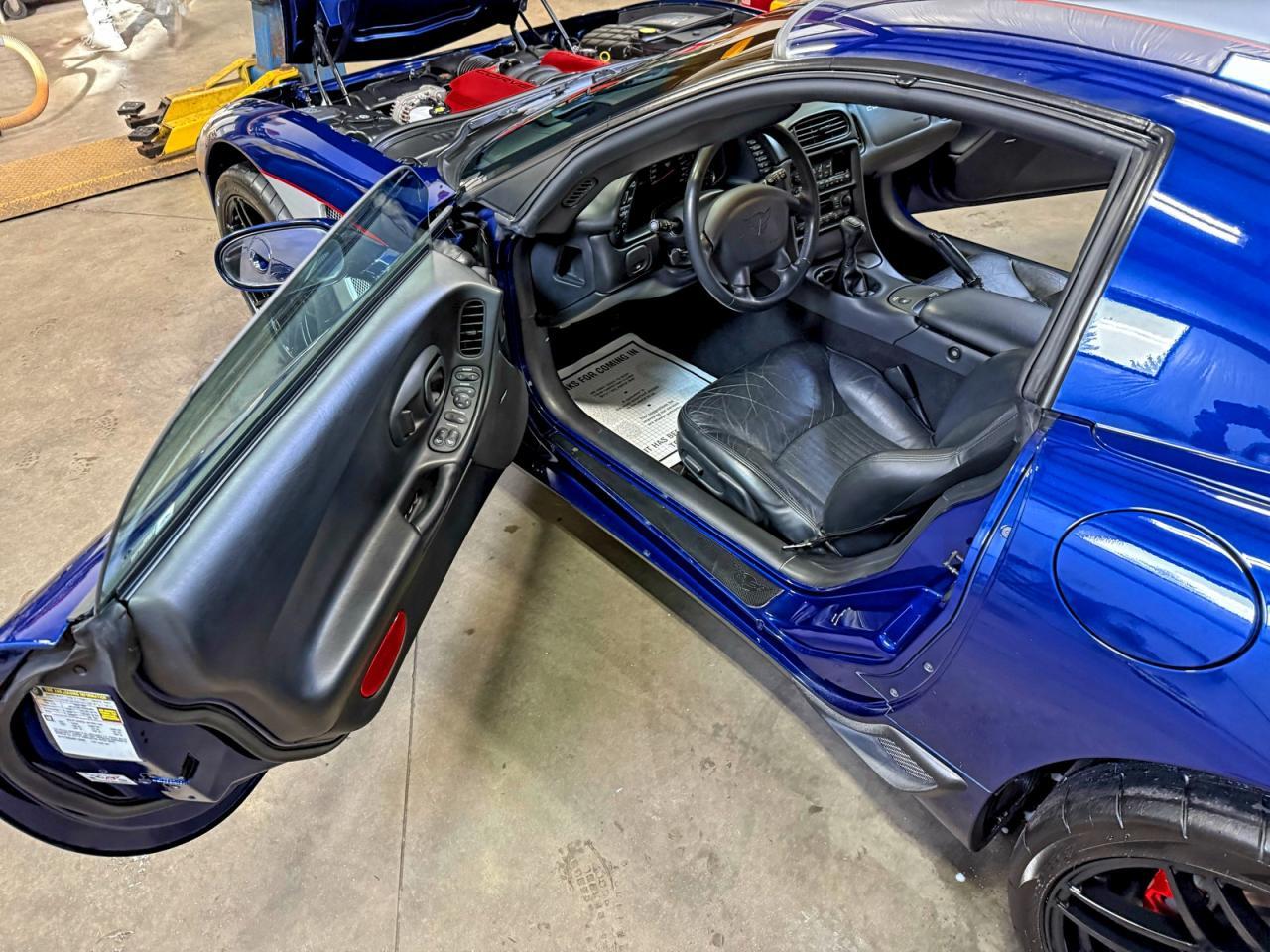 2004 Chevrolet Corvette Z06 - Фото 6