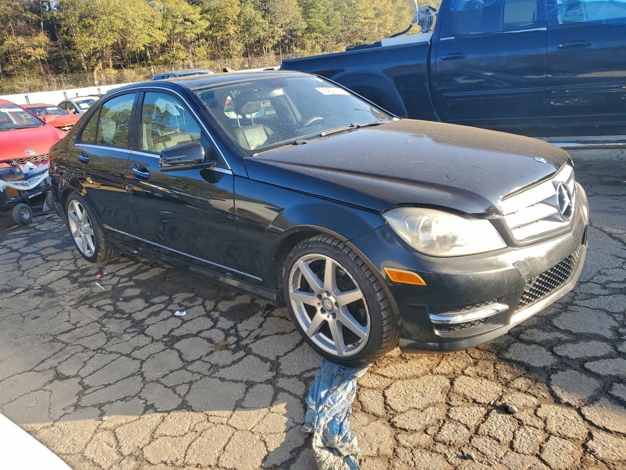 2014 Mercedes-Benz C 250 - Фото 4