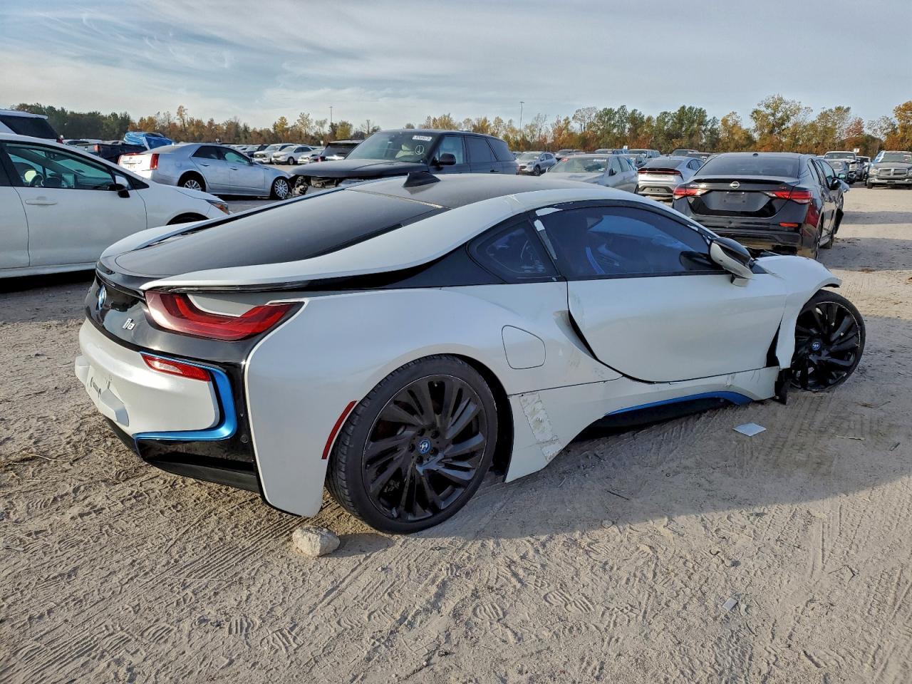 2016 BMW I8 - Image 4