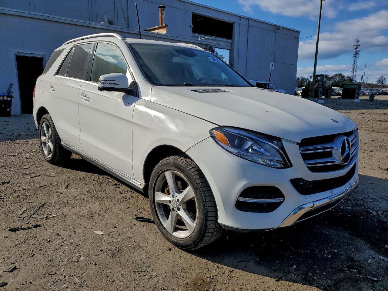 2017 Mercedes-Benz Gle 350 4Matic - Фото 4