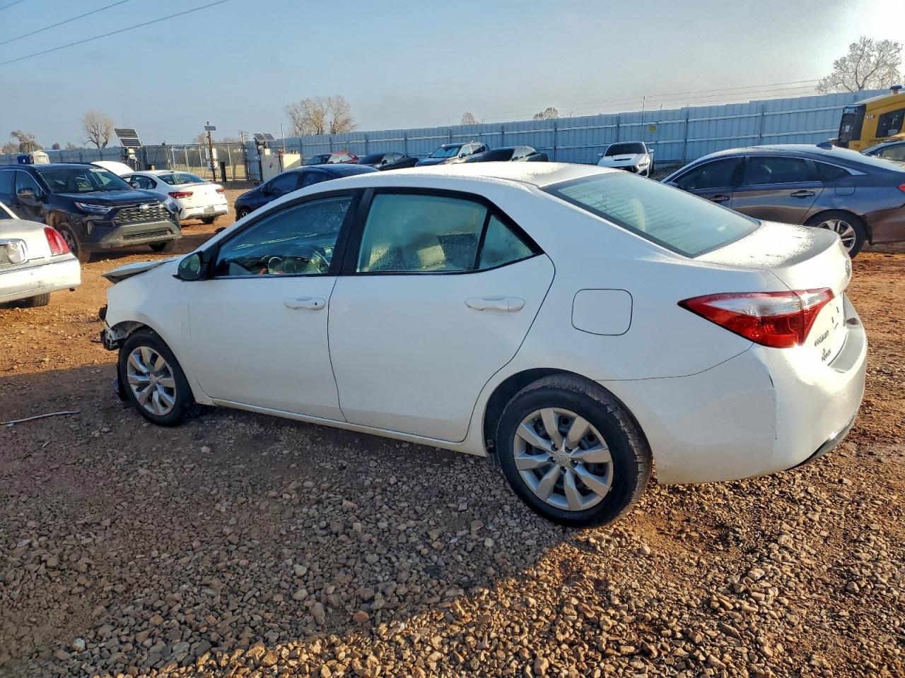 2016 Toyota Corolla Le - Image 2