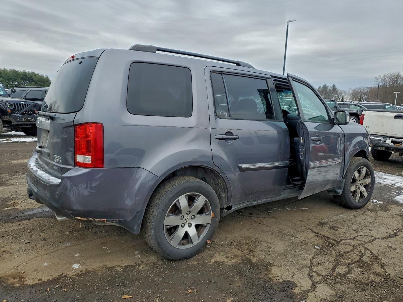 2015 Honda Pilot Touring - Фото 3