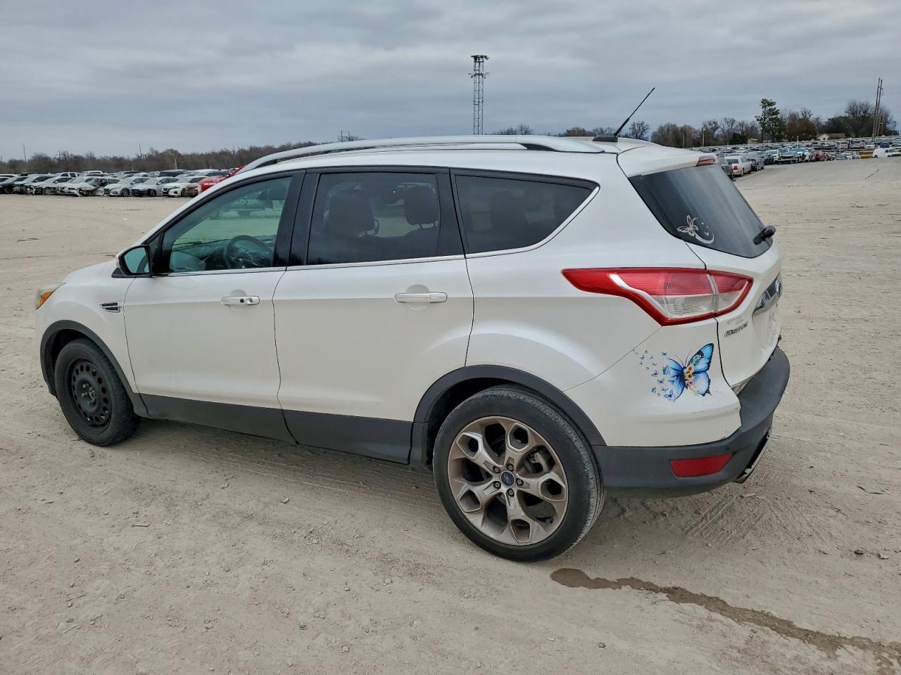 2015 Ford Escape Titanium - Фото 2