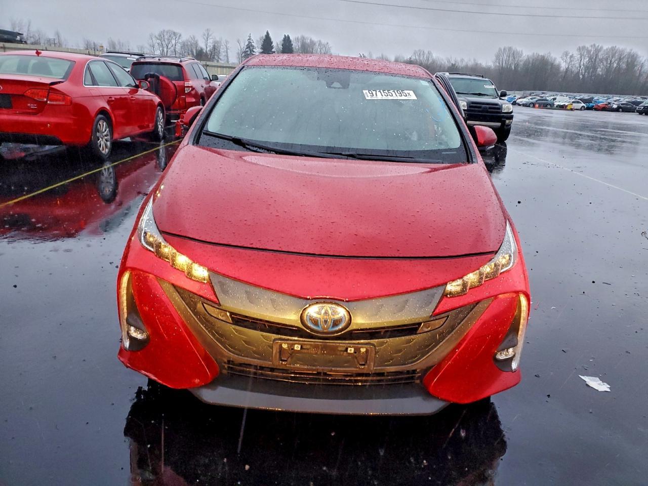 2021 Toyota Prius Prime Le - Фото 5