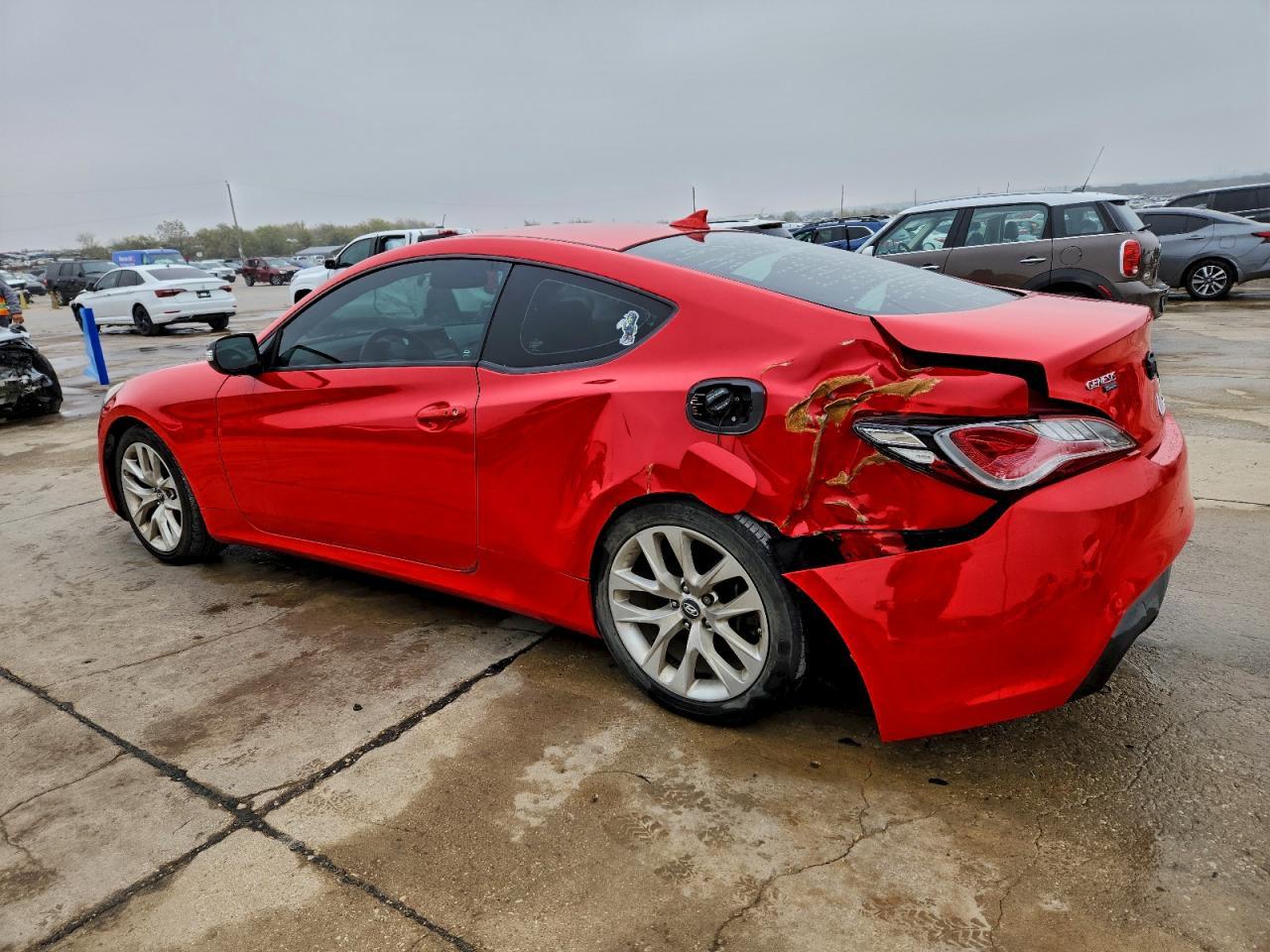 2014 Hyundai Genesis Coupe 2.0T - Фото 2