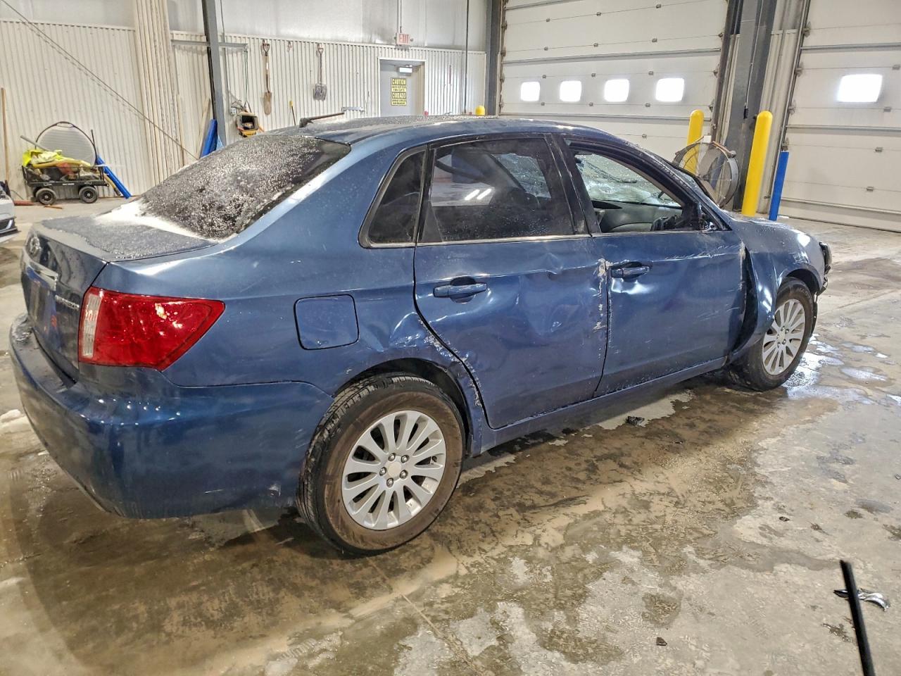 2011 Subaru Impreza 2.5I Premium - Фото 3