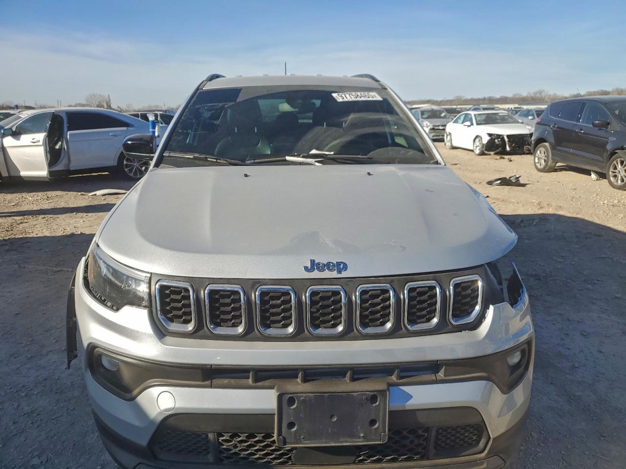 2024 Jeep Compass Latitude - Фото 5