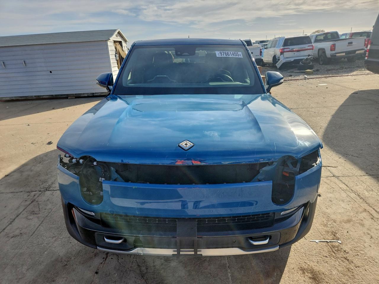 2022 Rivian R1T Adventure - Фото 5