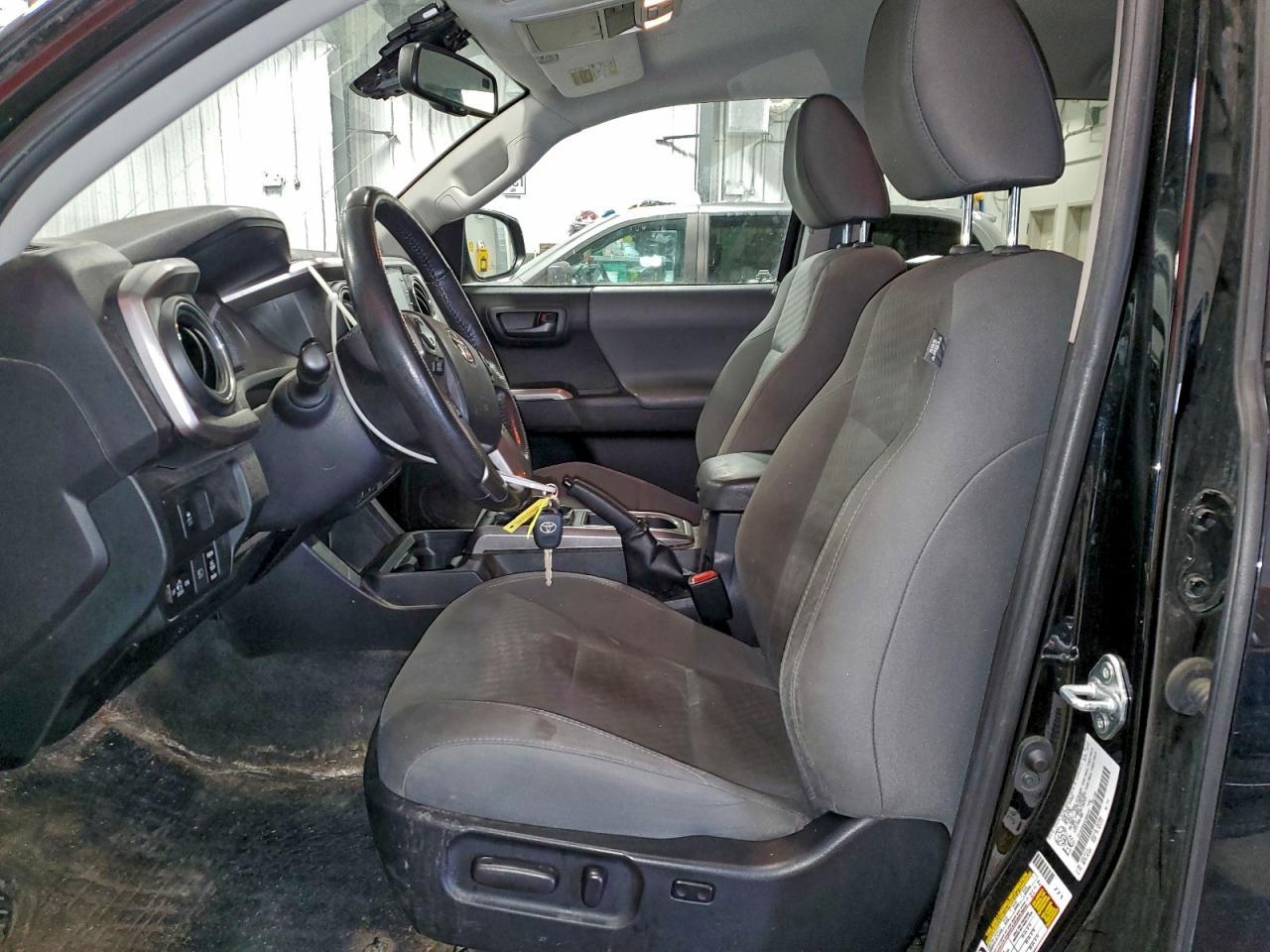 2022 Toyota Tacoma Double Cab - Фото 7