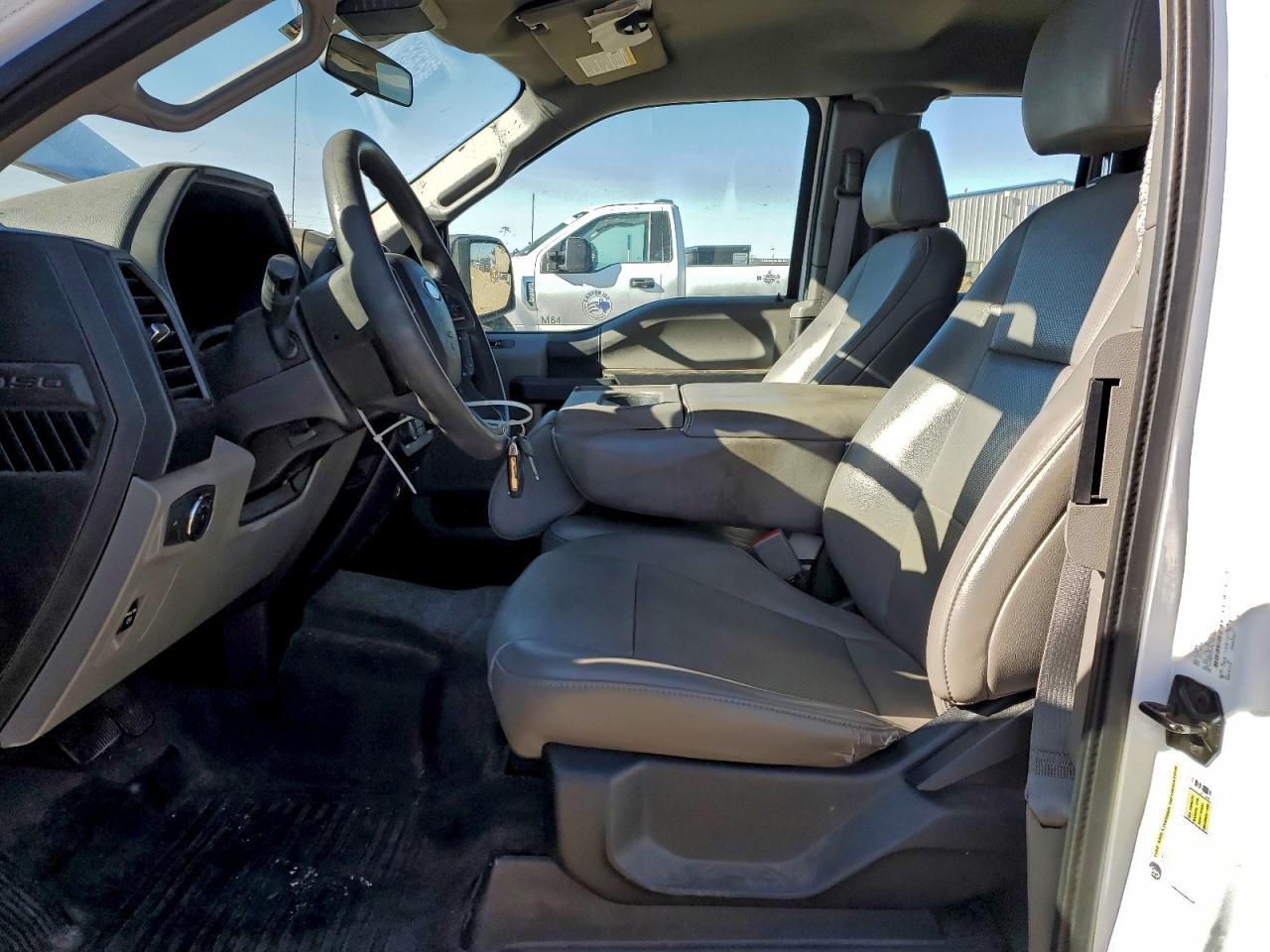 2020 Ford F150 Super Cab - Фото 7