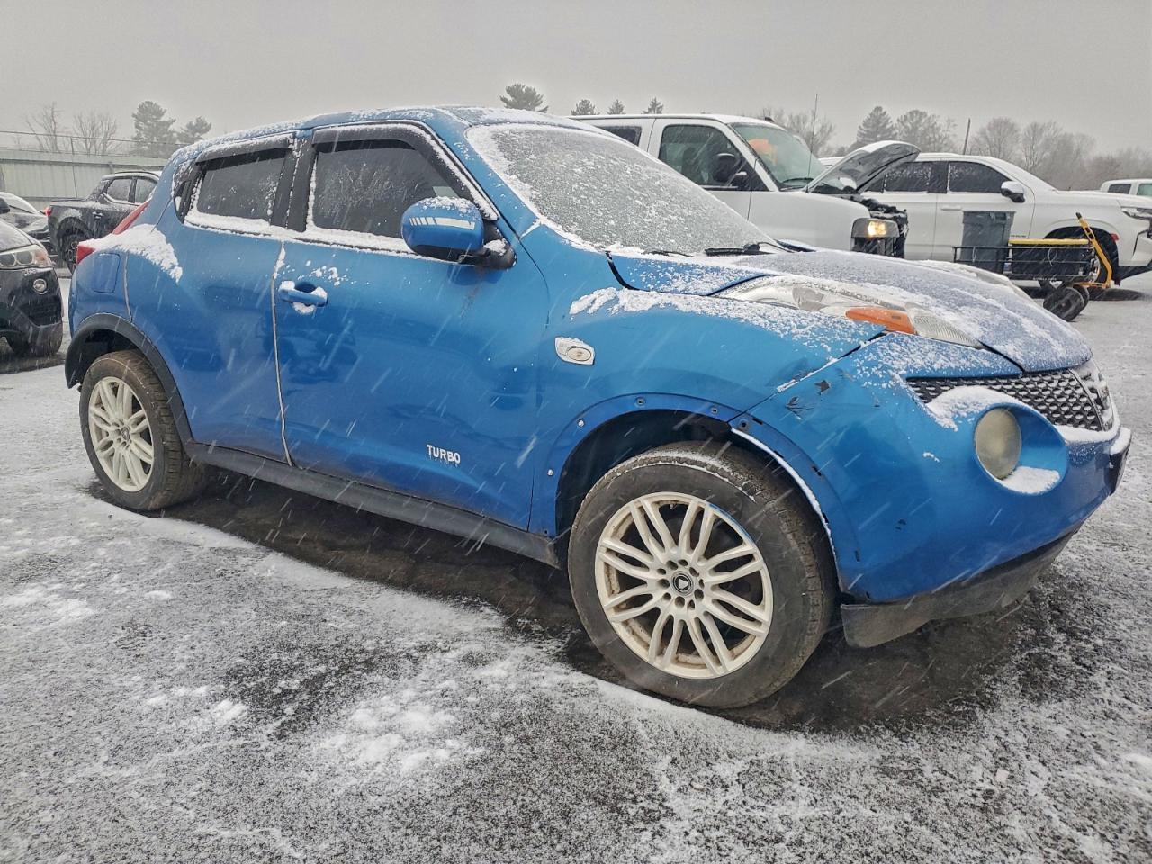 2011 Nissan Juke S - Фото 4