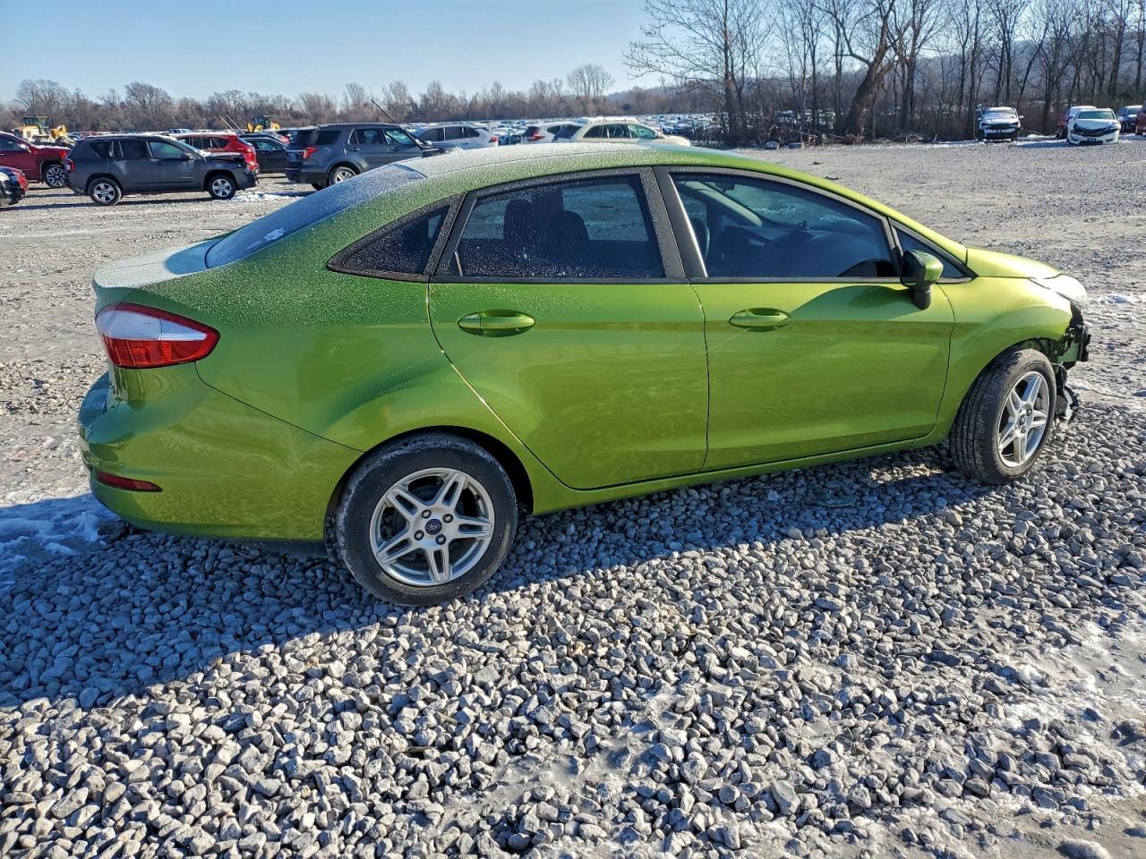 2018 Ford Fiesta Se - Image 3