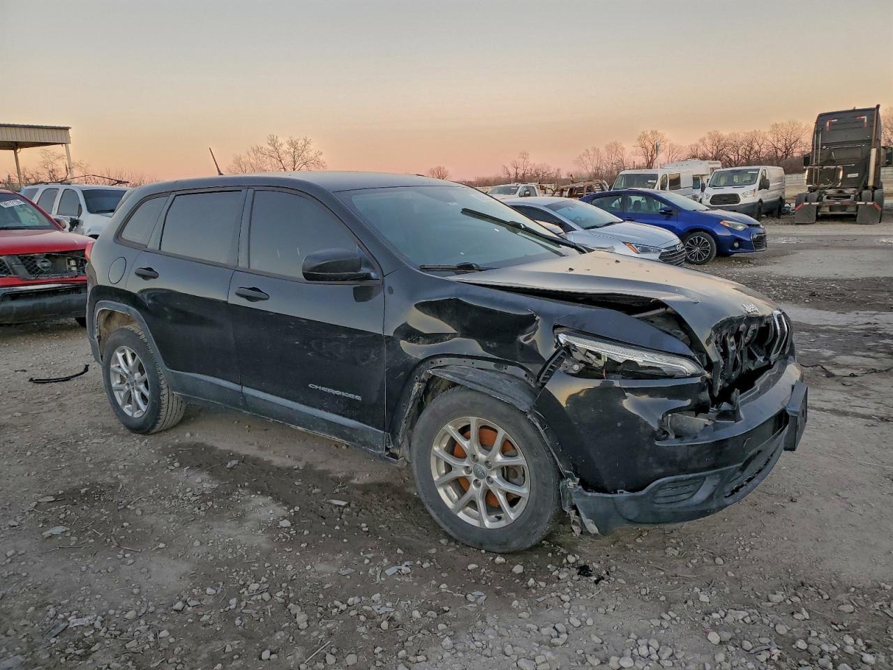 2014 Jeep Cherokee Sport - Фото 4