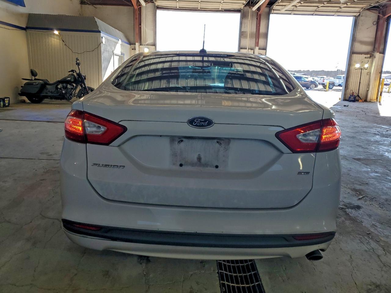 2014 Ford Fusion Se - Фото 6