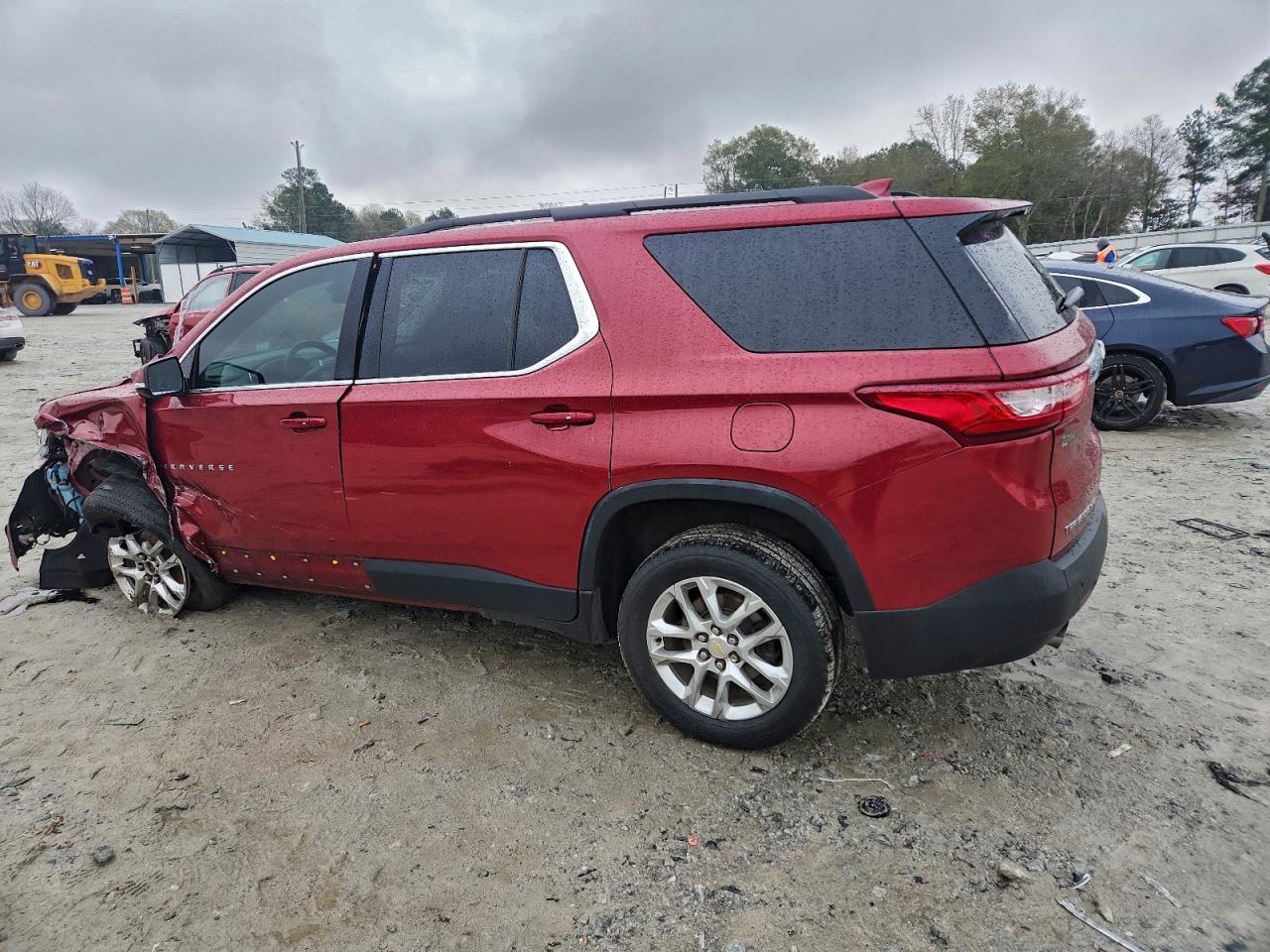 2020 Chevrolet Traverse Lt - Image 2