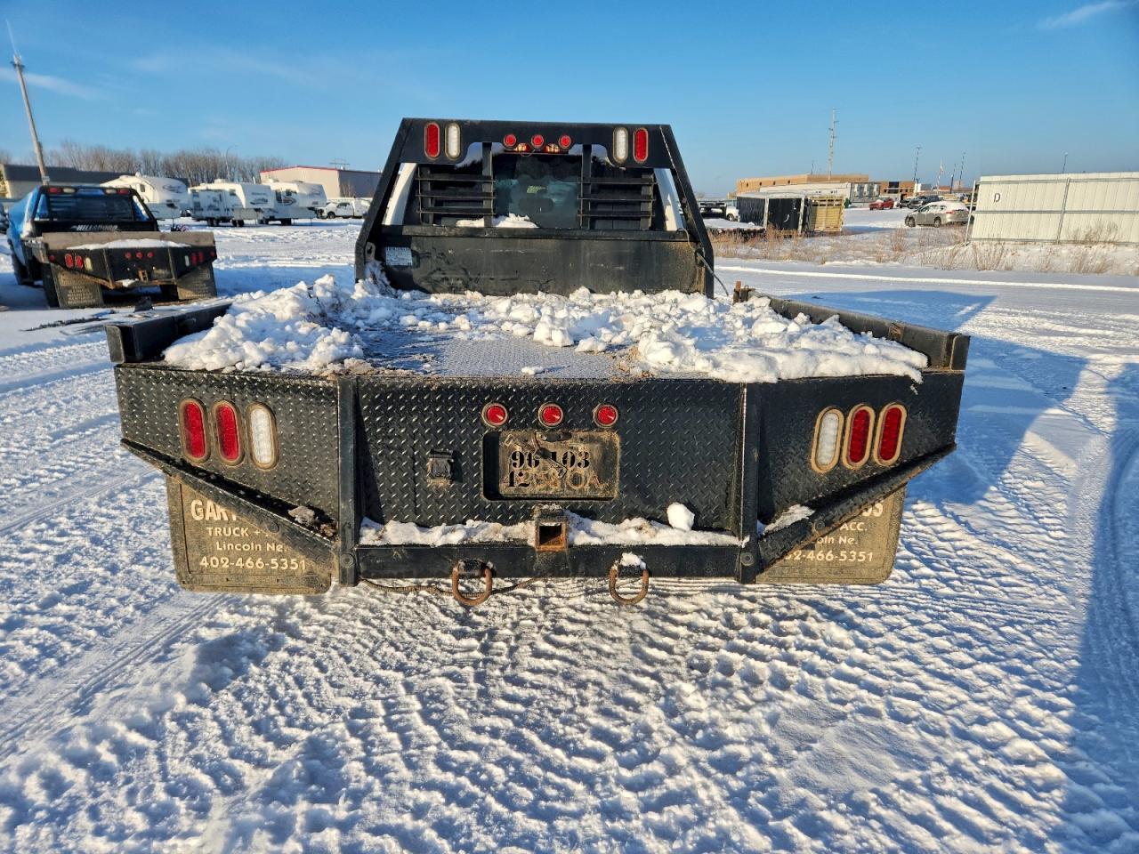 2018 Ram 3500 Flatbed Truck - Фото 6