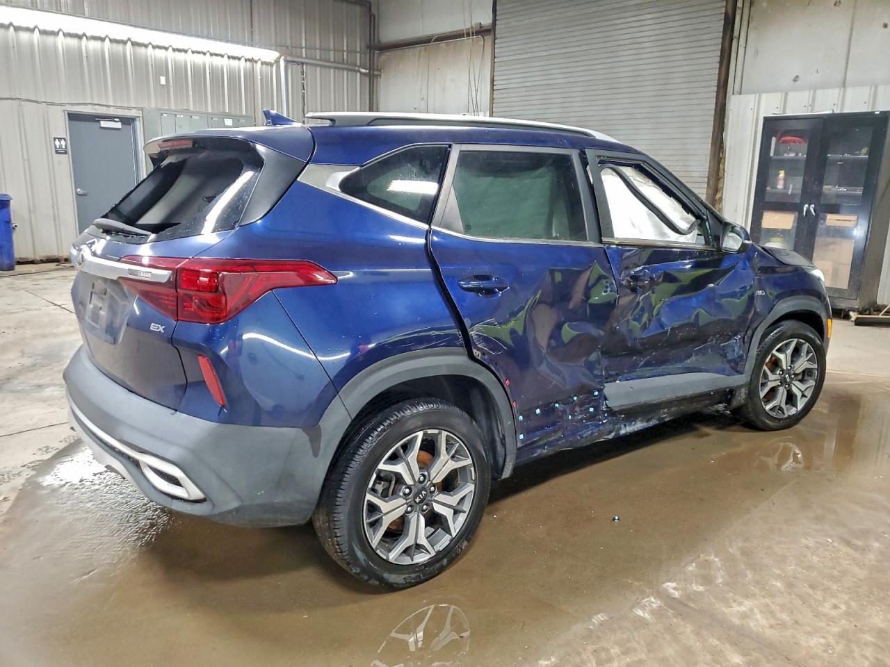 2021 Kia Seltos Ex - Image 3