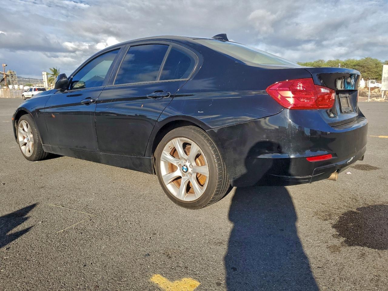 2012 BMW 335 I - Фото 2