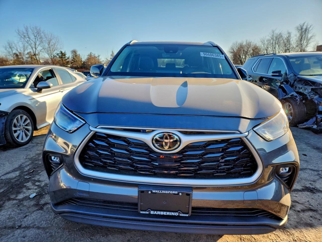 2022 Toyota Highlander Xle - Image 5