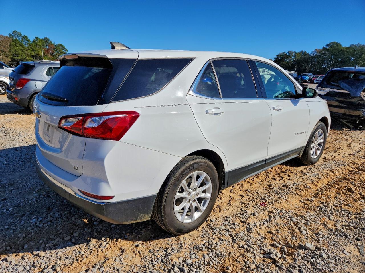 2020 Chevrolet Equinox Lt - Фото 3