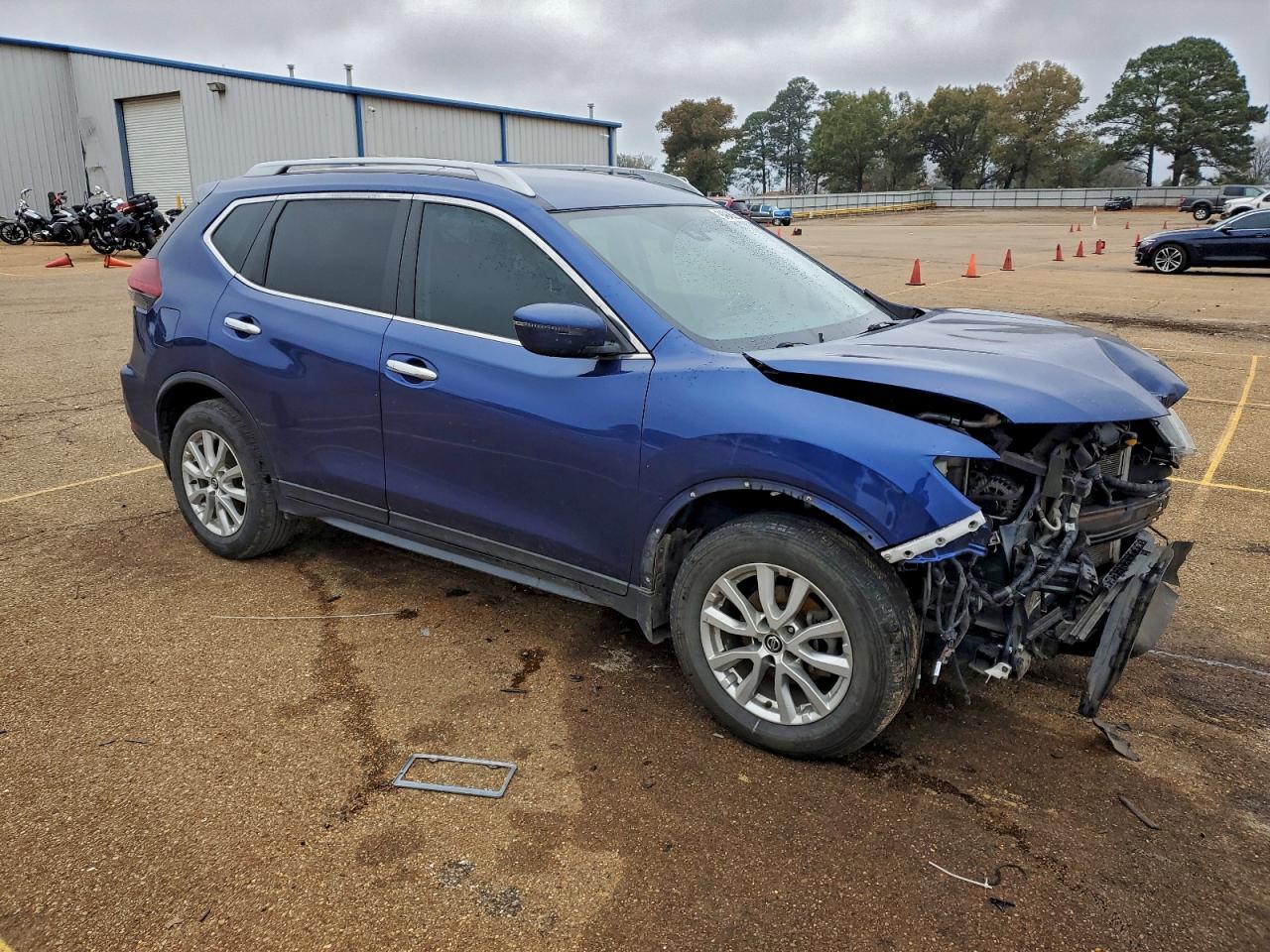 2019 Nissan Rogue S - Фото 4