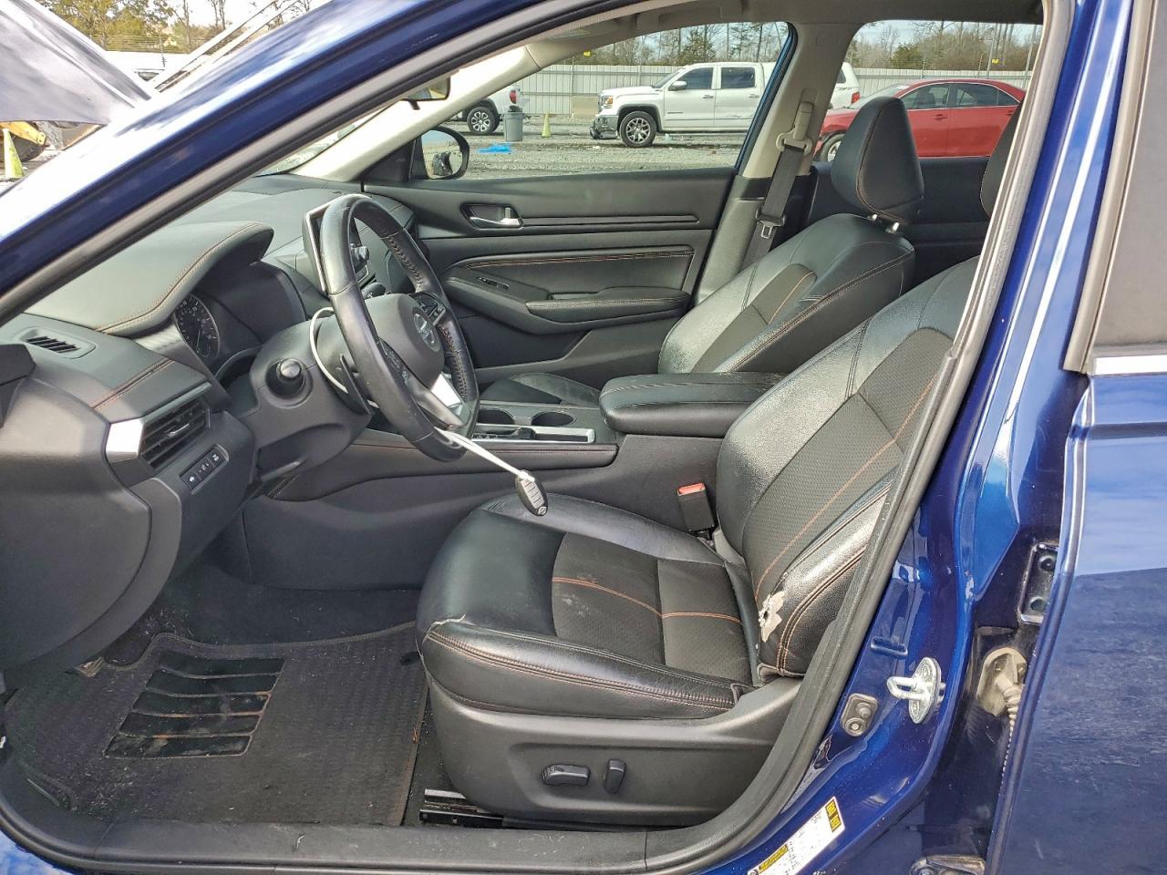 2019 Nissan Altima Sr - Image 7