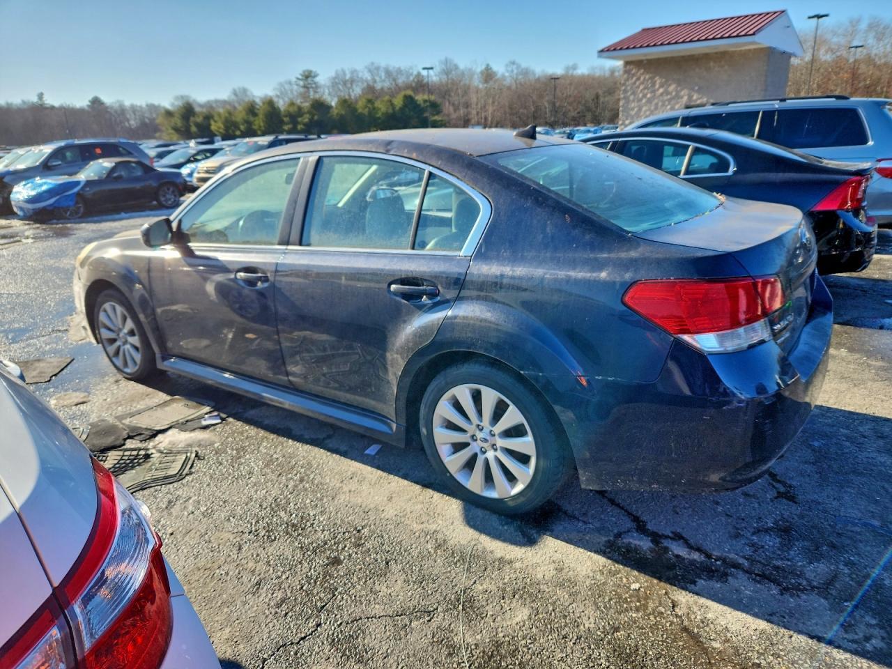 2012 Subaru Legacy 2.5I Limited - Фото 2