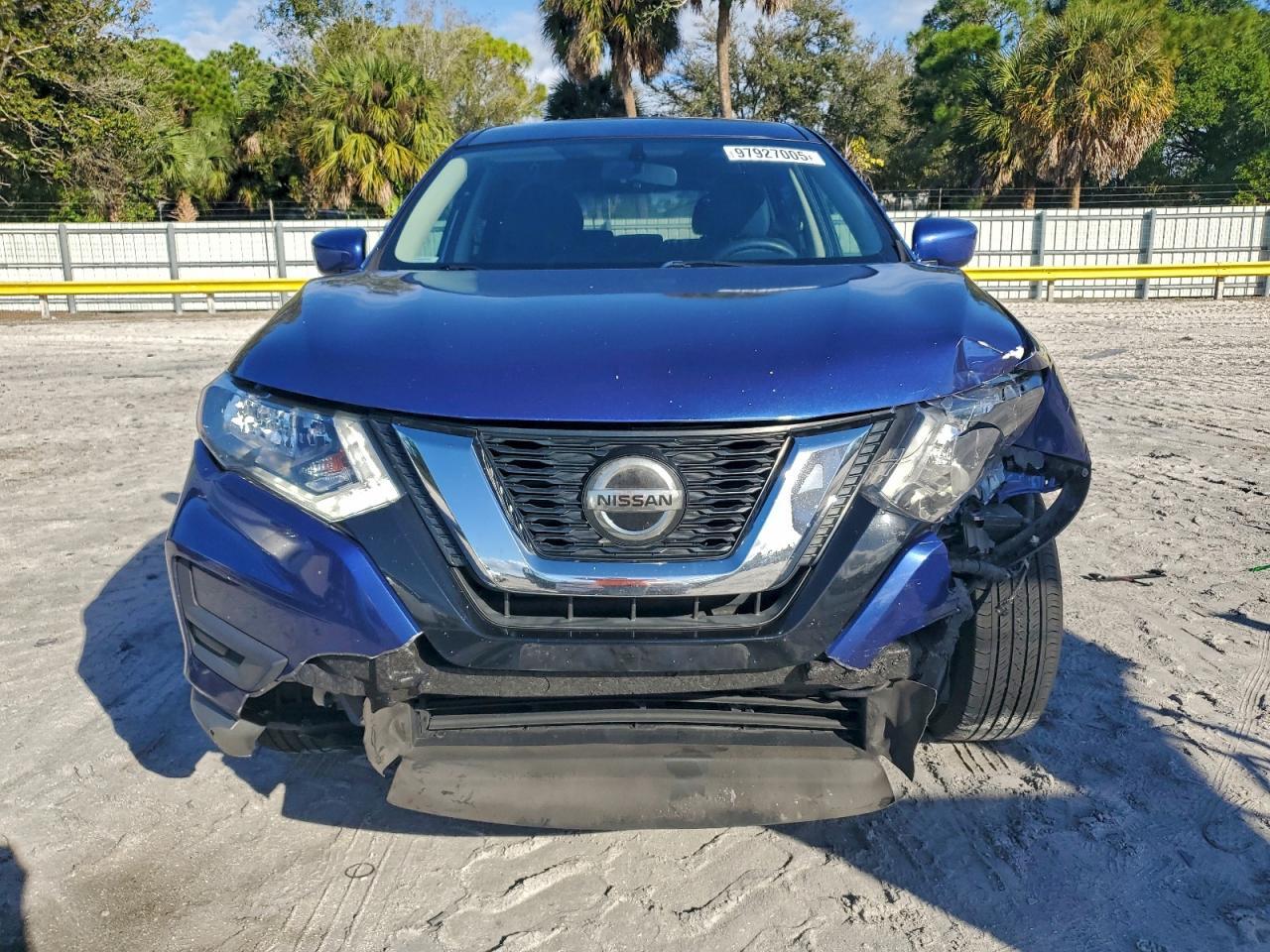 2018 Nissan Rogue S - Фото 5