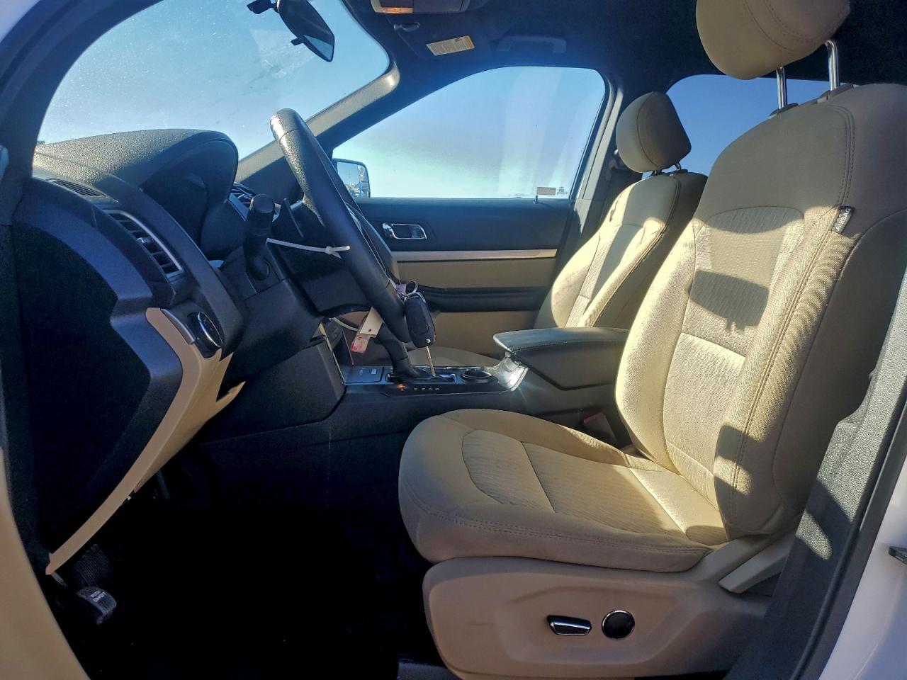 2017 Ford Explorer - Image 7