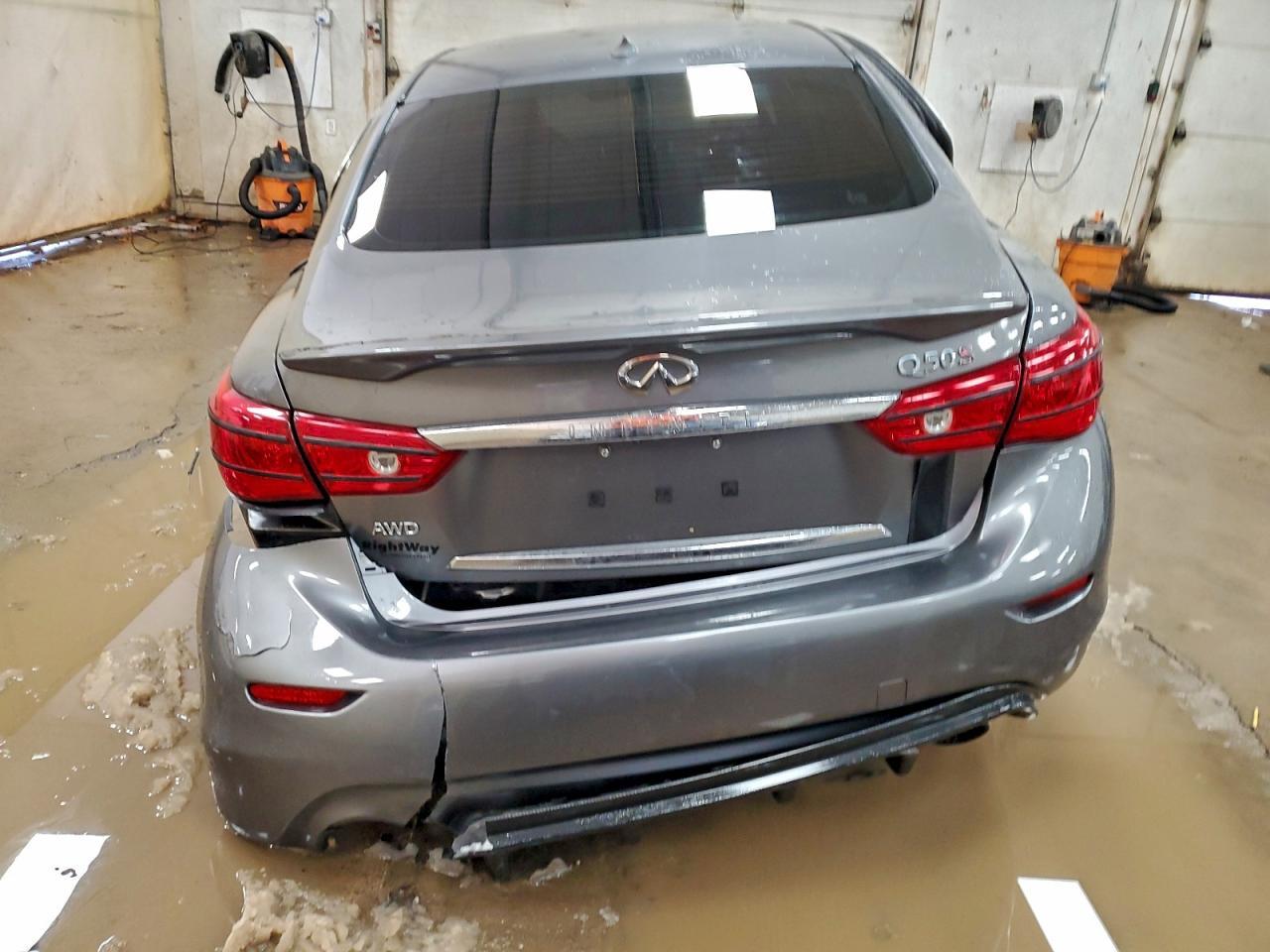 2017 Infiniti Q50 Red Sport 400 - Фото 6