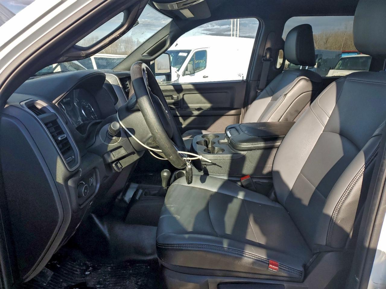 2024 Ram 2500 Tradesman - Фото 7