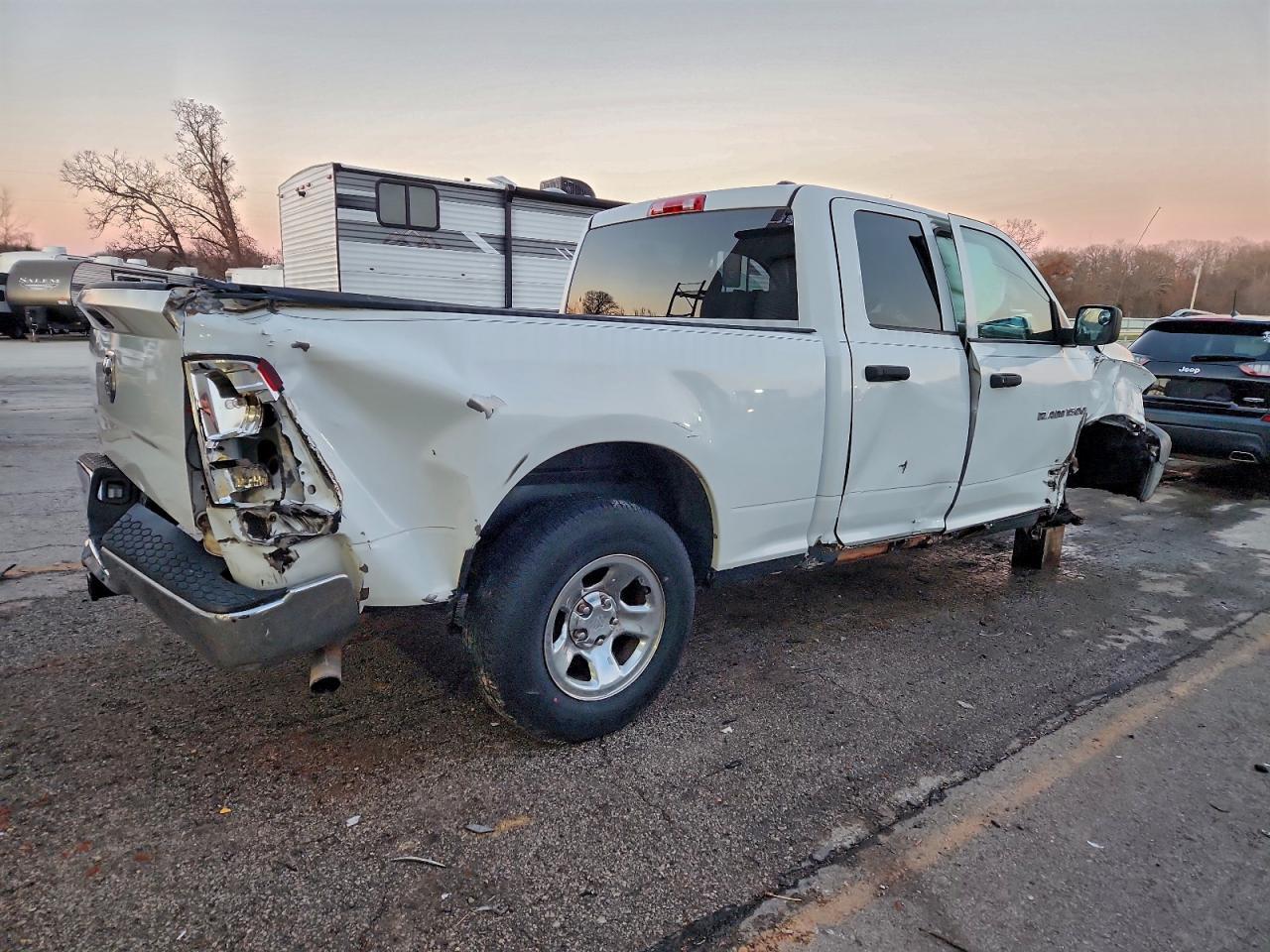 2011 Dodge Ram 1500 - Фото 3