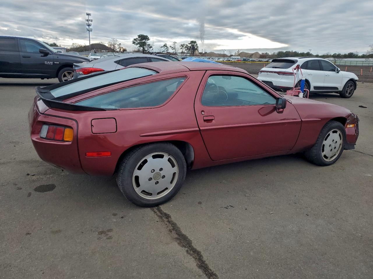 1985 Porsche 928 S - Фото 3